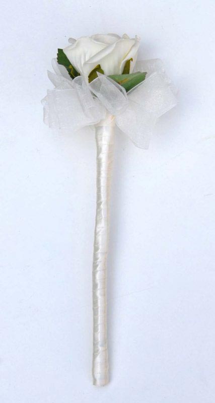 Young Bridesmaids Artificial Ivory Rose Wedding Day Wand